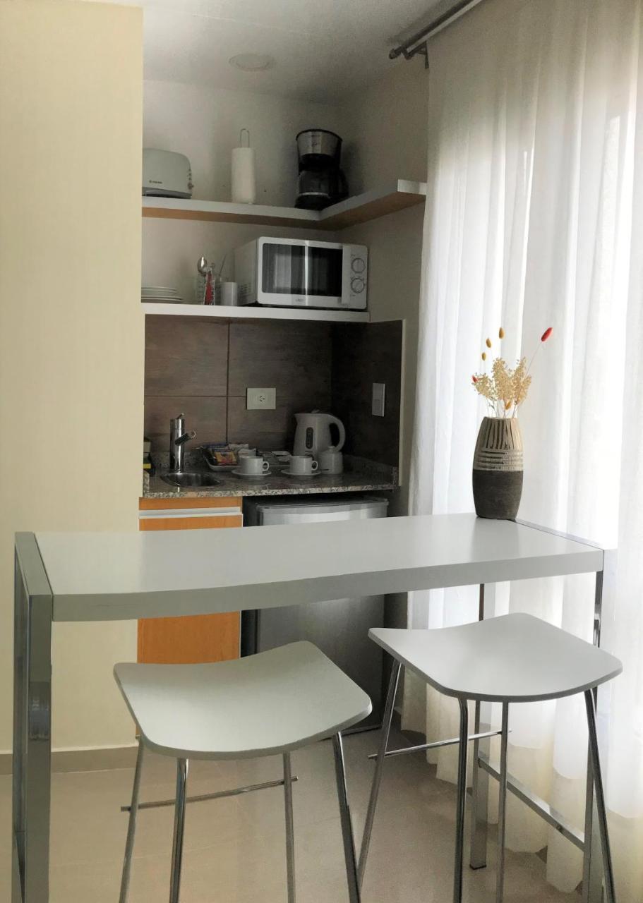 Illia 121 Apart Hotel Neuquén المظهر الخارجي الصورة