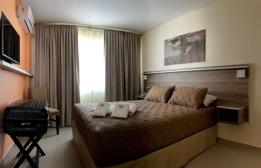 Illia 121 Apart Hotel Neuquén المظهر الخارجي الصورة