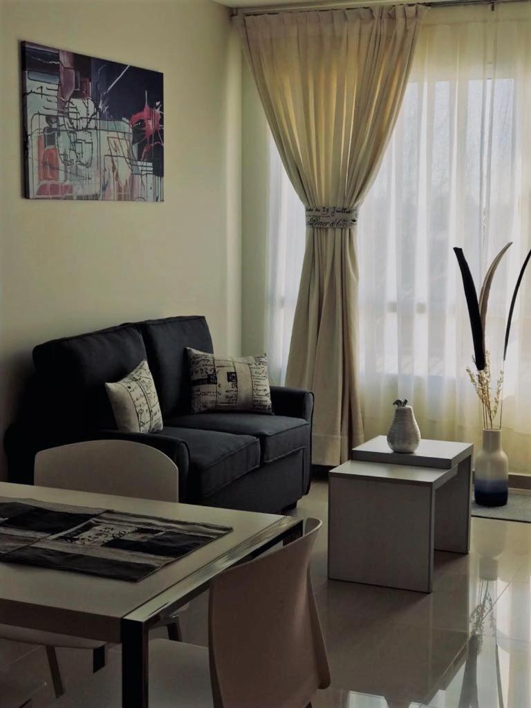 Illia 121 Apart Hotel Neuquén المظهر الخارجي الصورة