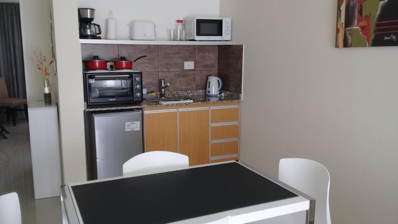 Illia 121 Apart Hotel Neuquén المظهر الخارجي الصورة